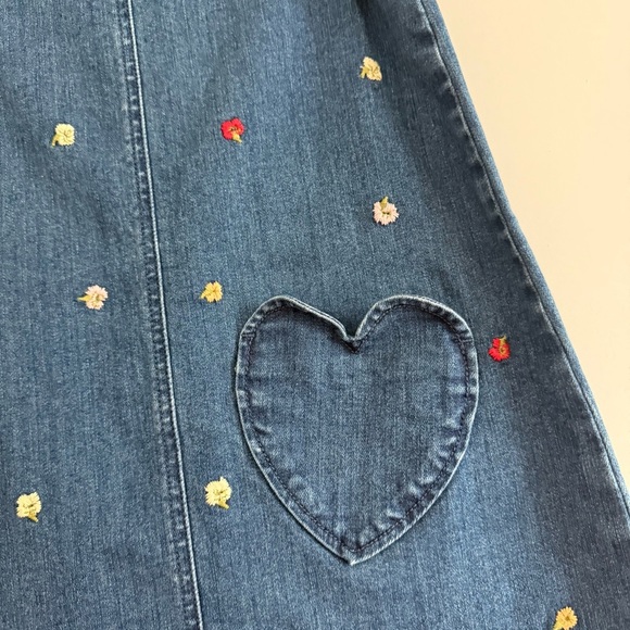 Madewell x Crewcuts Size 8 Confetti Floral Embroidered Denim Shift Dress - Picture 3 of 6